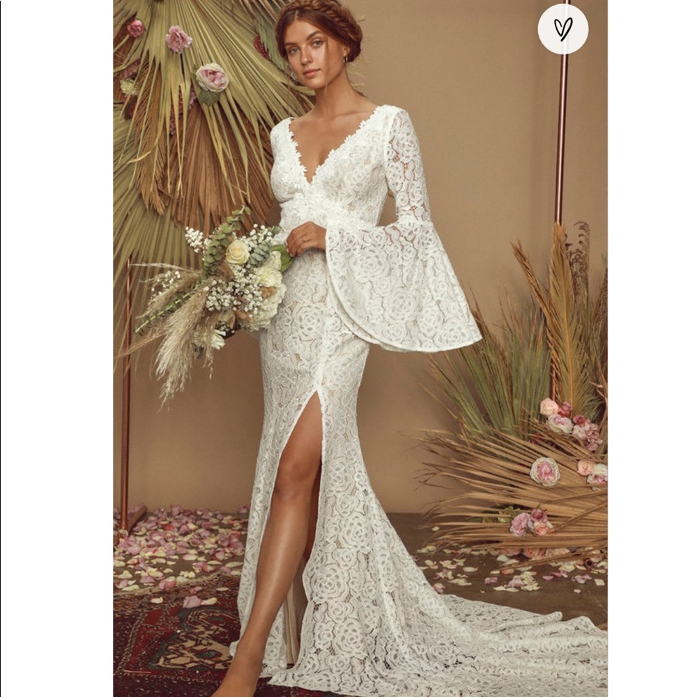 Lulus Wedding Duchess Ivory Lace Bell Sleeve Maxi Dress